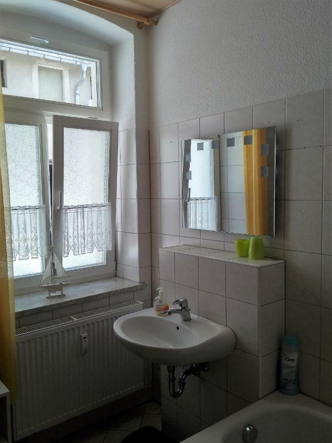 Am Personenaufzug Bad Schandau